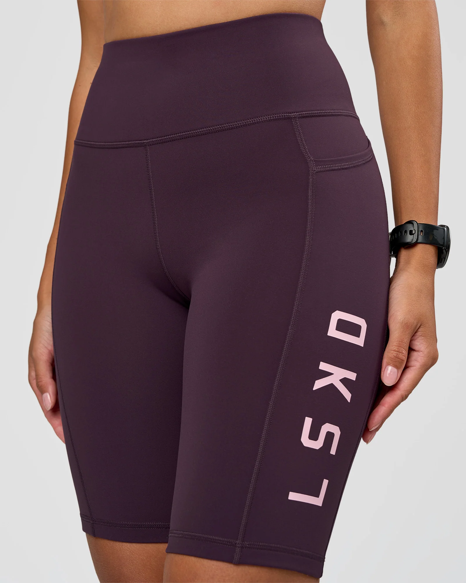 Rep Ultra High-Rise 9" Short Pockets - Midnight Plum-Marshmallow - Image 9
