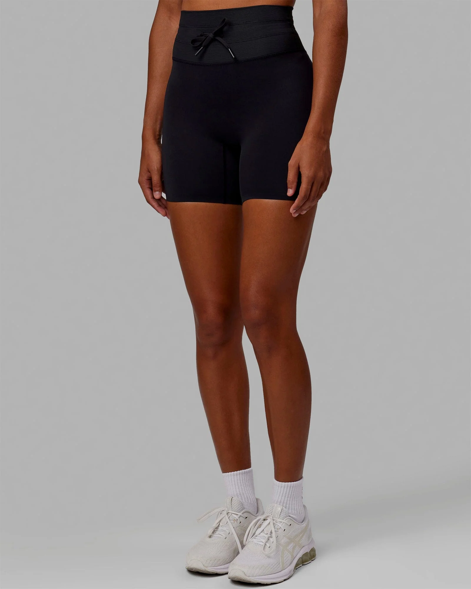 Resistance Ultra High-Rise 6" Short - Black - Image 7