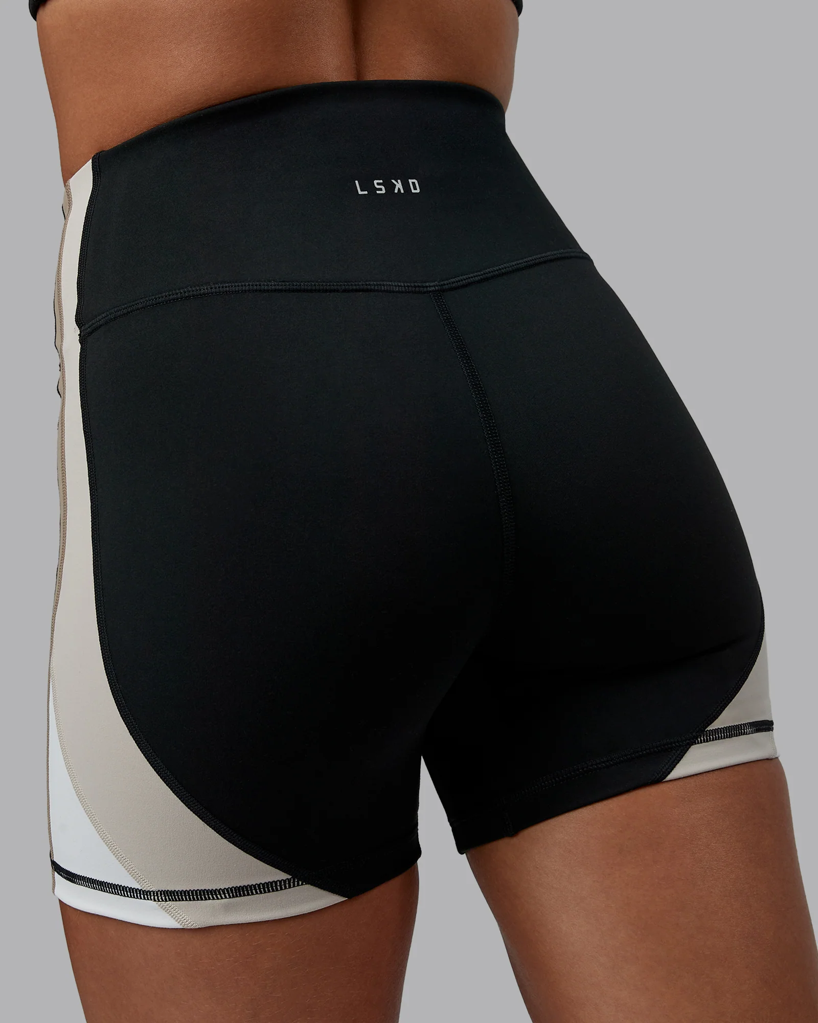 Revitalise Ultra High-Rise 4" Short - Black-Multi - Image 7