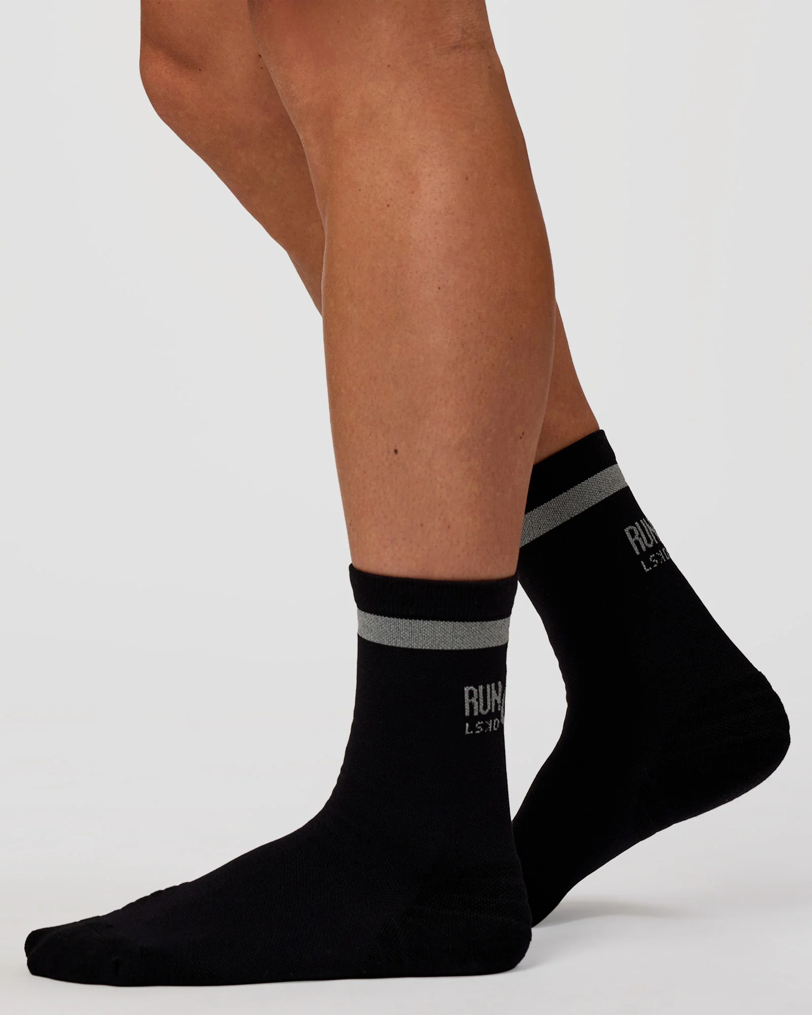 Run Club Fast Performance Socks 2.0 - Black-Reflective - Image 2