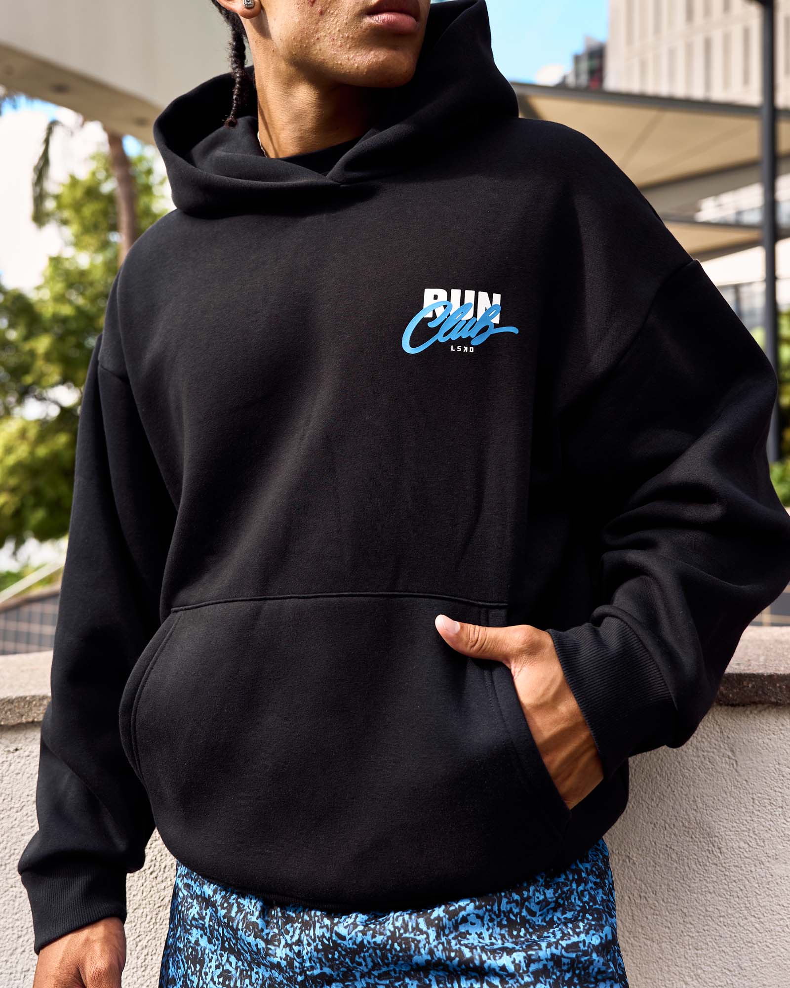 Run Club Script Oversized Hoodie - Black-Palace Blue - Image 10