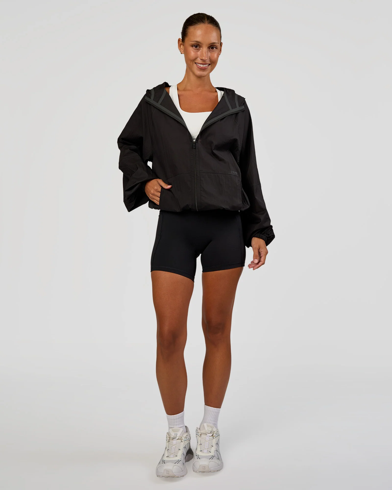 Run Light Jacket - Black - Image 11