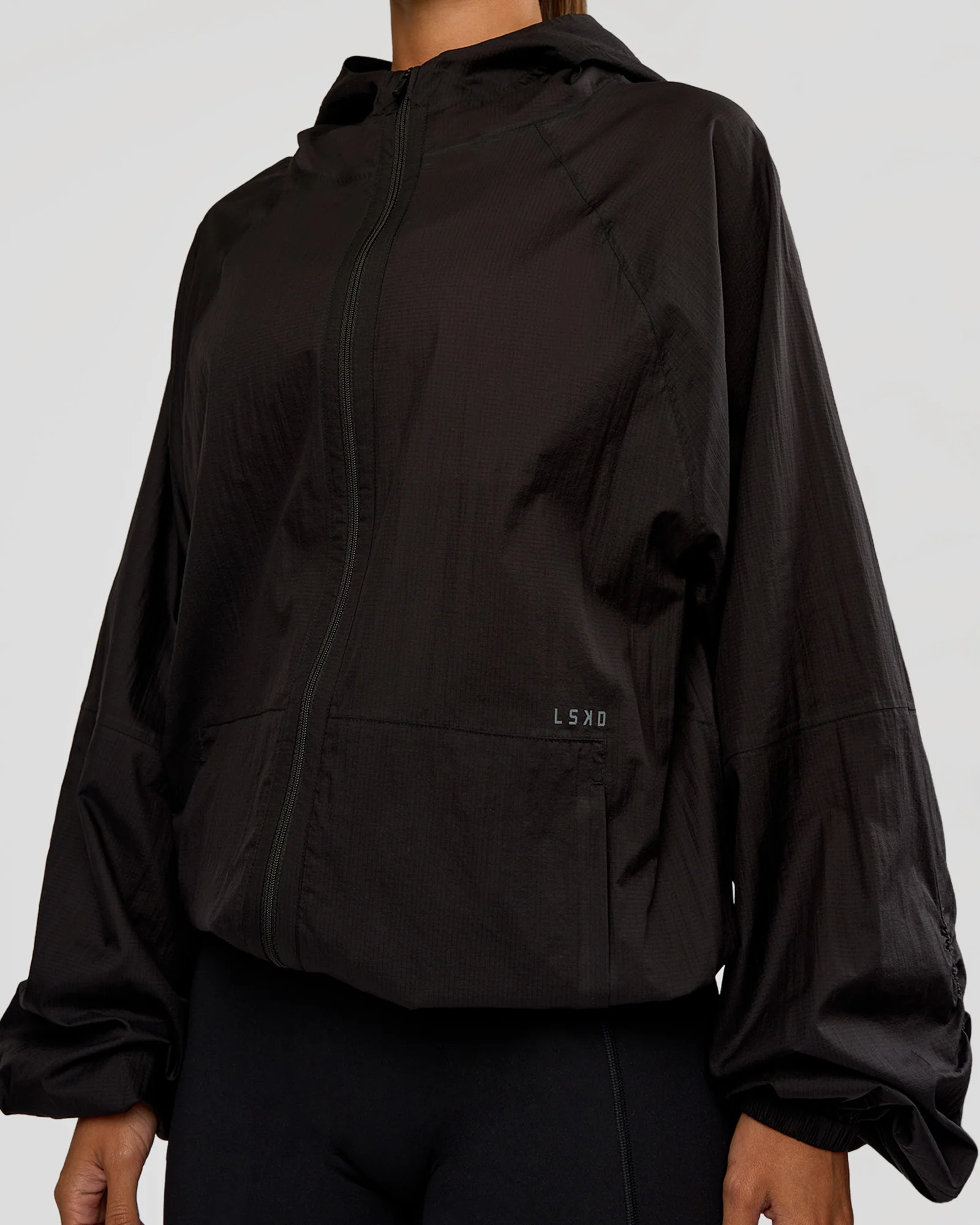 Run Light Jacket - Black - Image 12