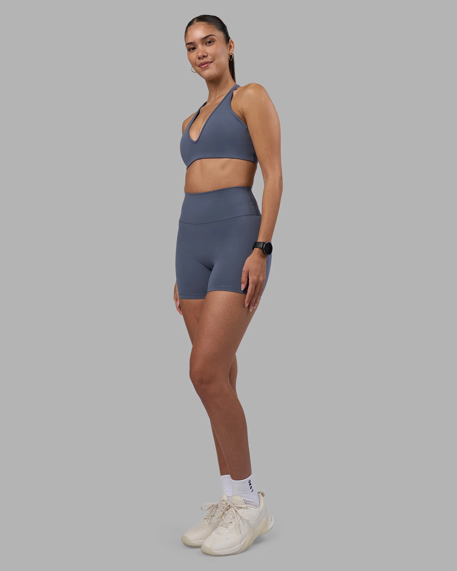 Stamina Pulse Sports Bra - Night Shadow - Image 11