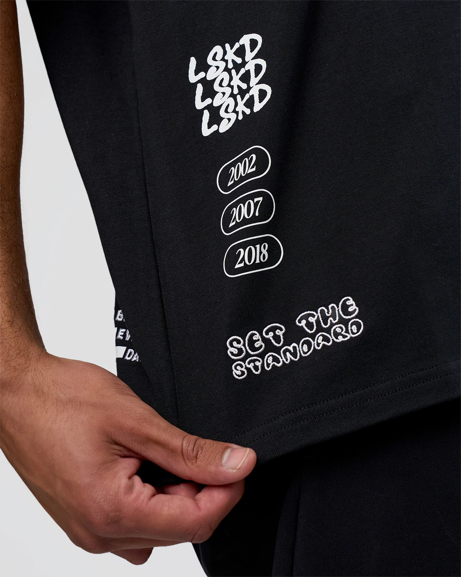 Sticker Heavyweight Oversized Tee - Black-White - Image 3
