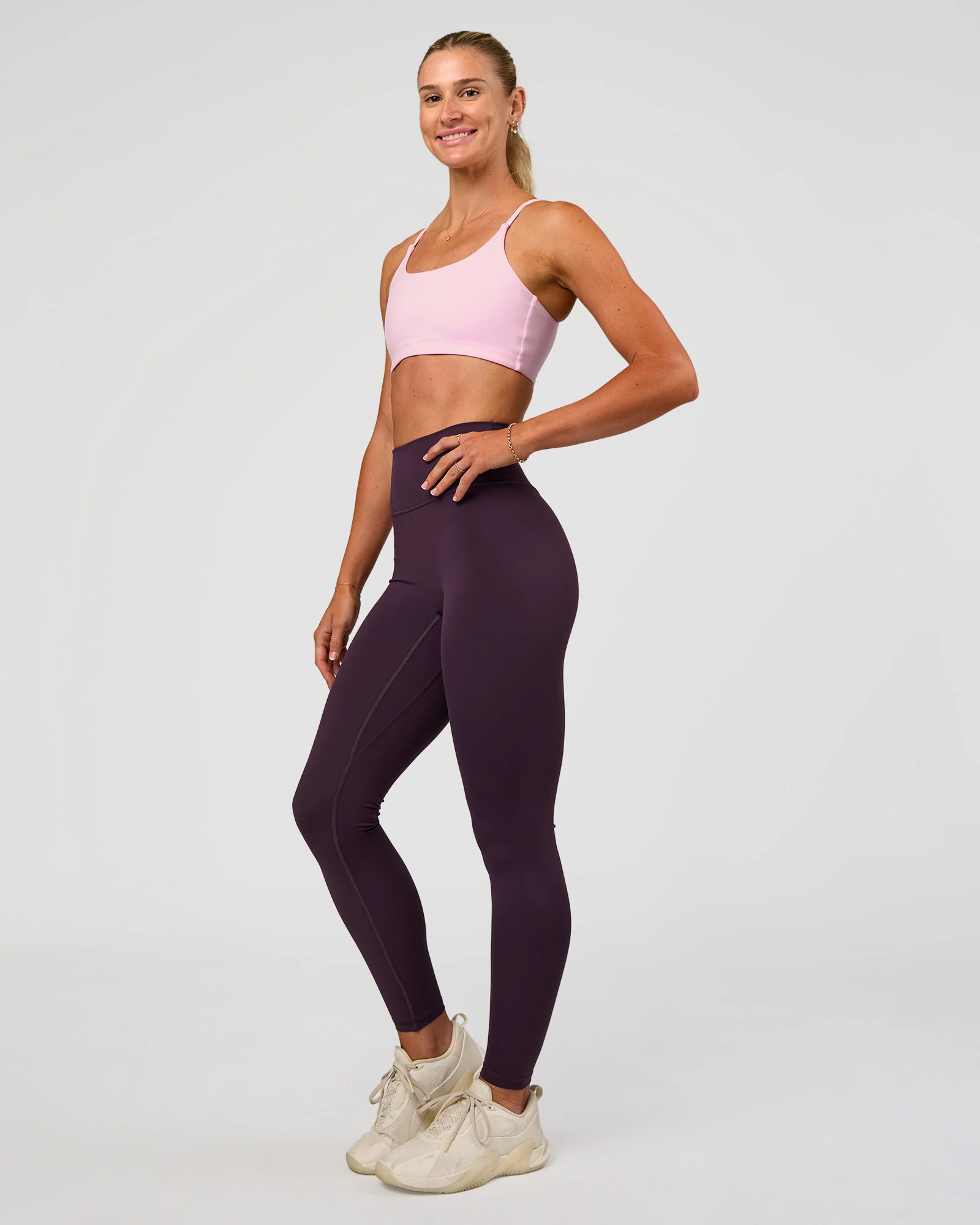 Twist Sports Bra - Marshmallow - Image 6