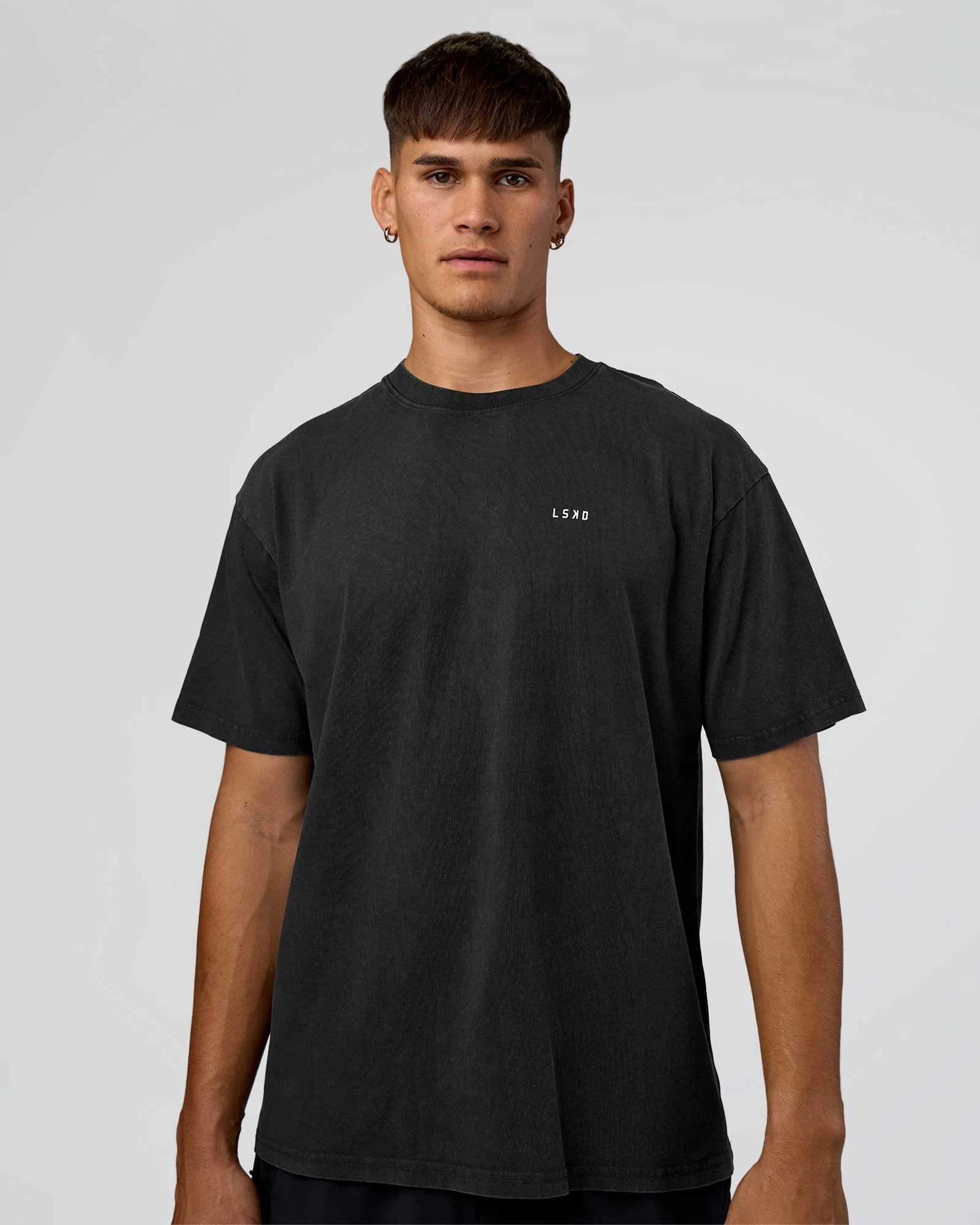 We Love This  FLXCotton Oversized Tee - Black Washed-White - Image 2