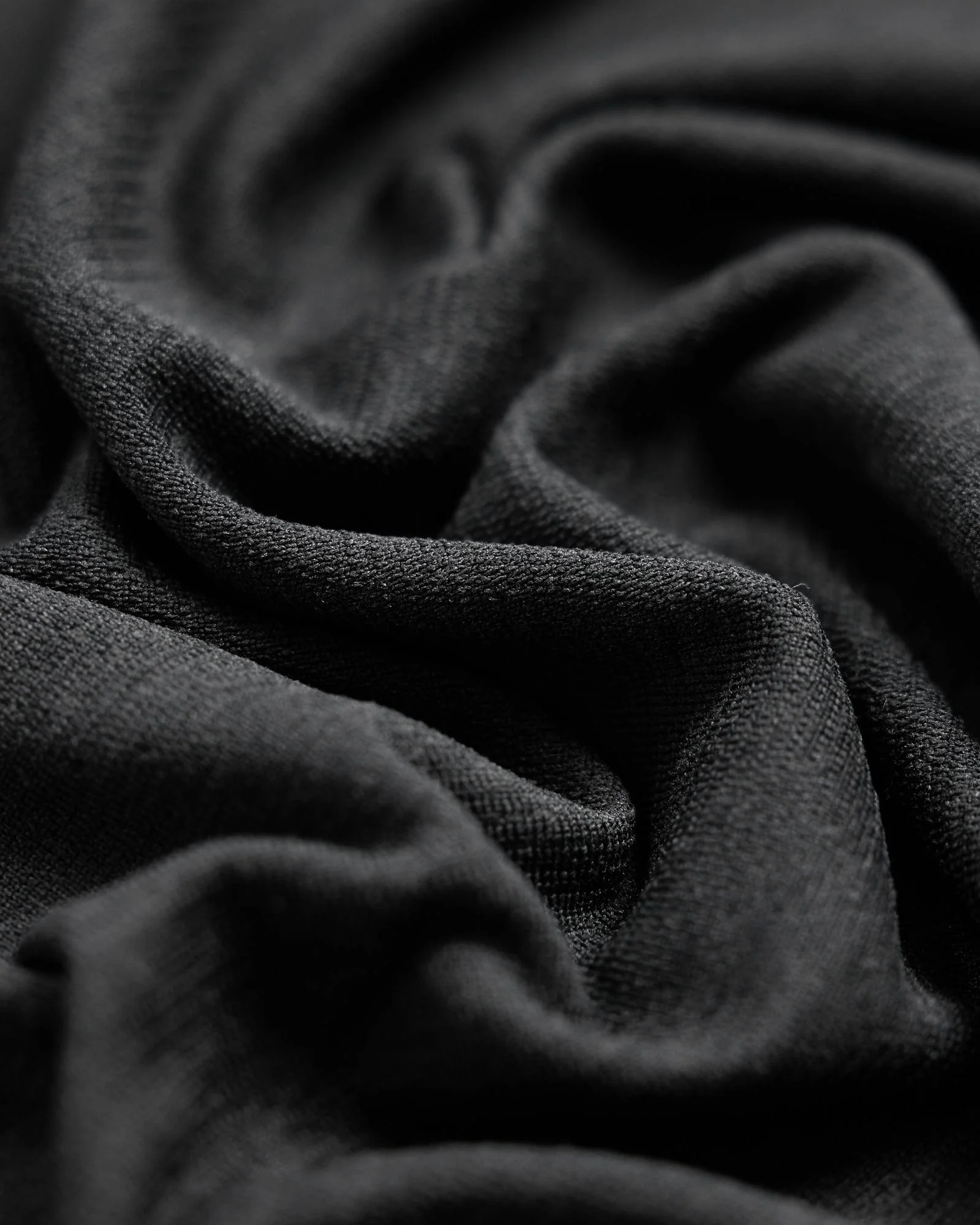 AeroFLX+ Seamless Long Sleeve Tee - Black Marl - Image 10