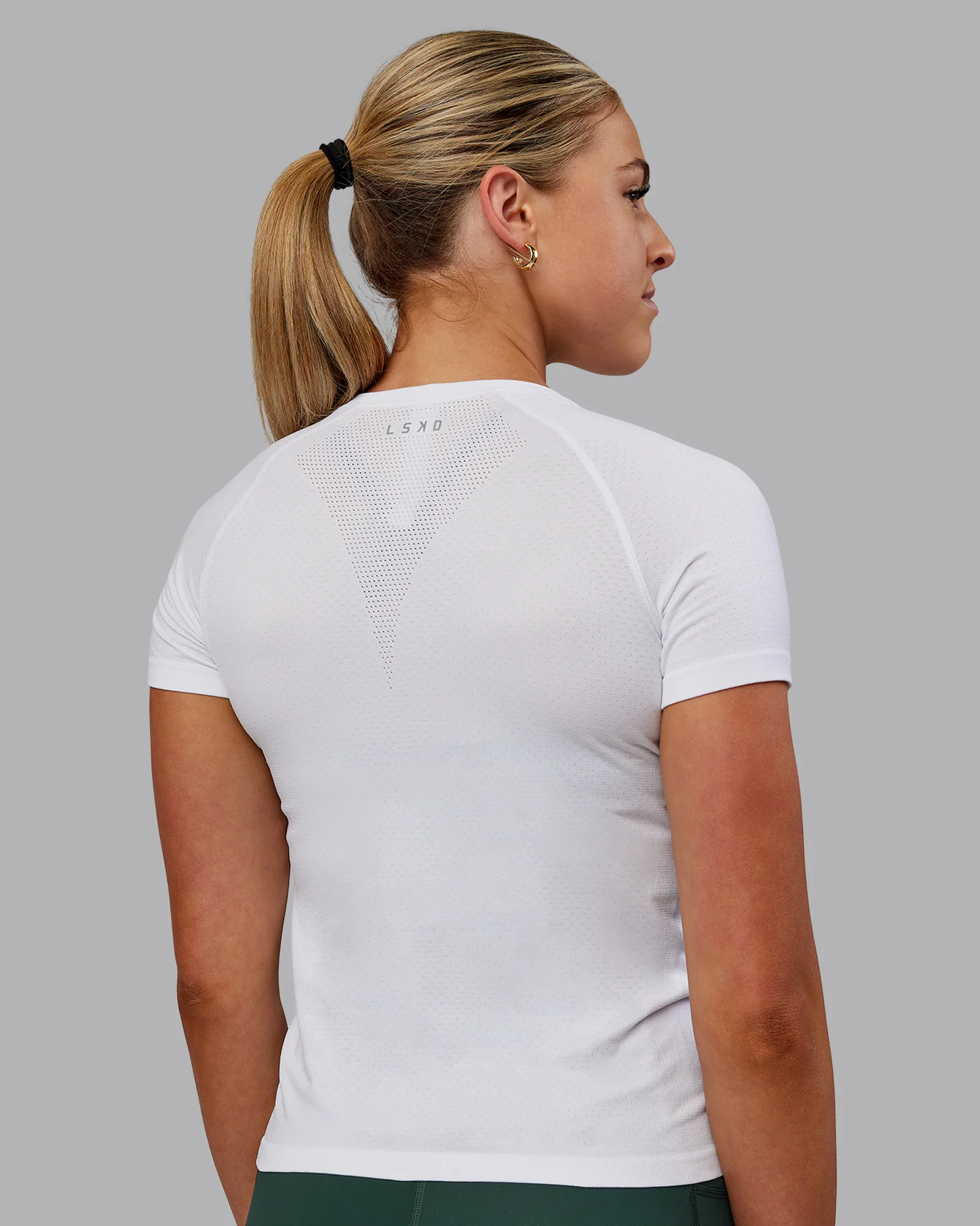 AeroFLX+ Seamless Tee - White/White - Image 4